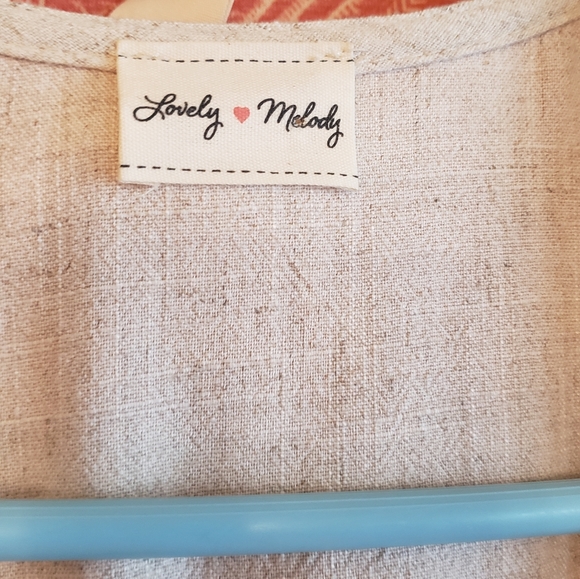 Blouse - Picture 2 of 4